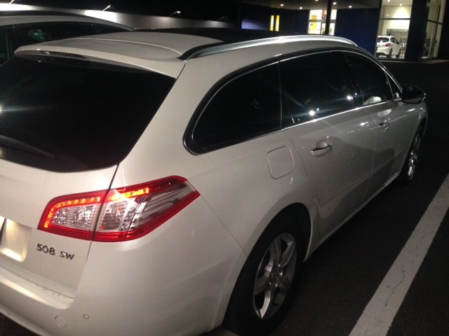 508SW Allure 試乗車をご用意いたしました。