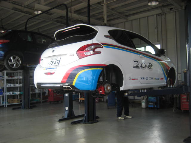 プジョー208 GTi T16 Replica