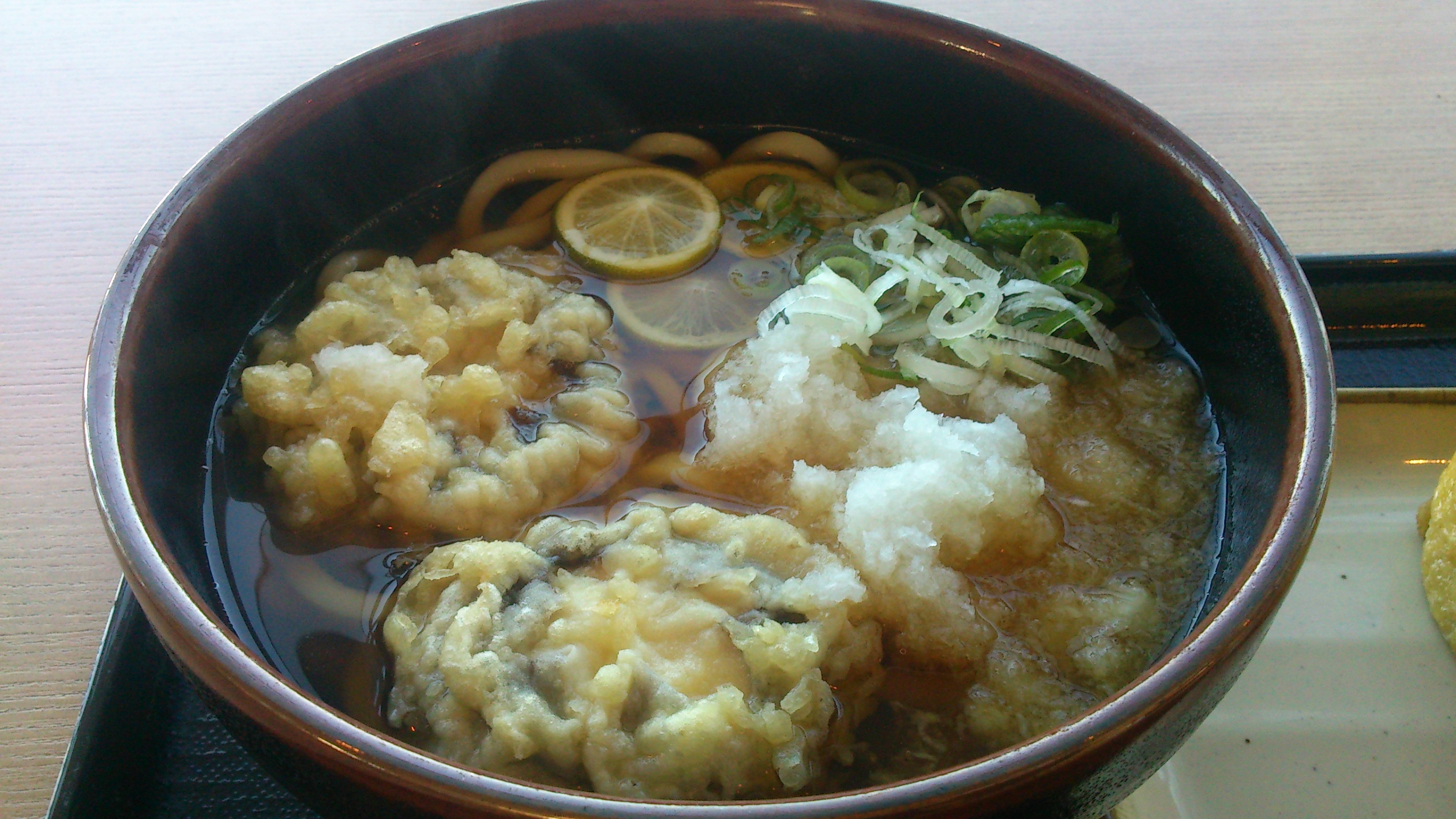 椎茸カボスのうどん＆飾りいなり寿司