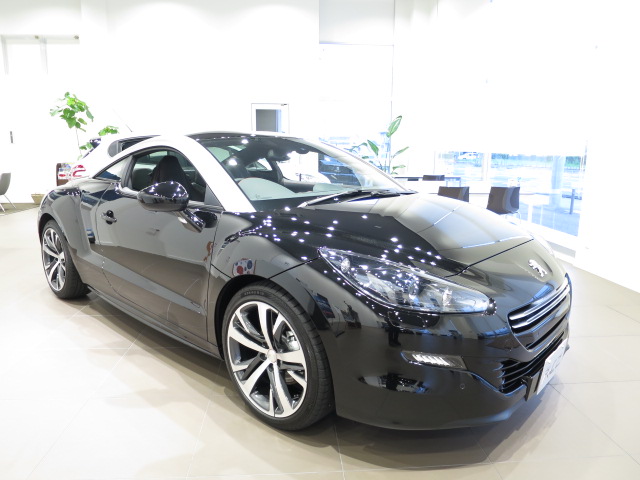 RCZ GT Line 展示しています。