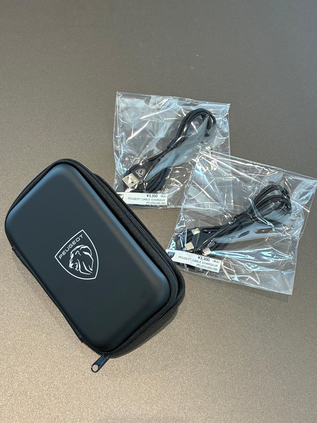 🦁Peugeotオリジナルガジェットケース🦁