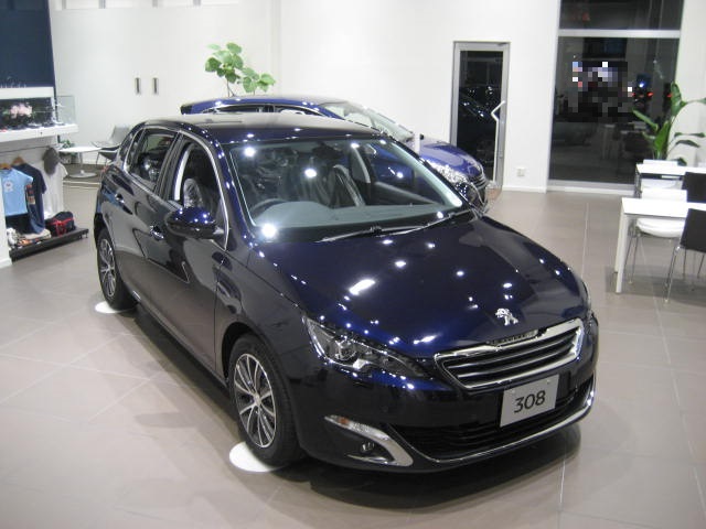 展示車を入れ替えました。
